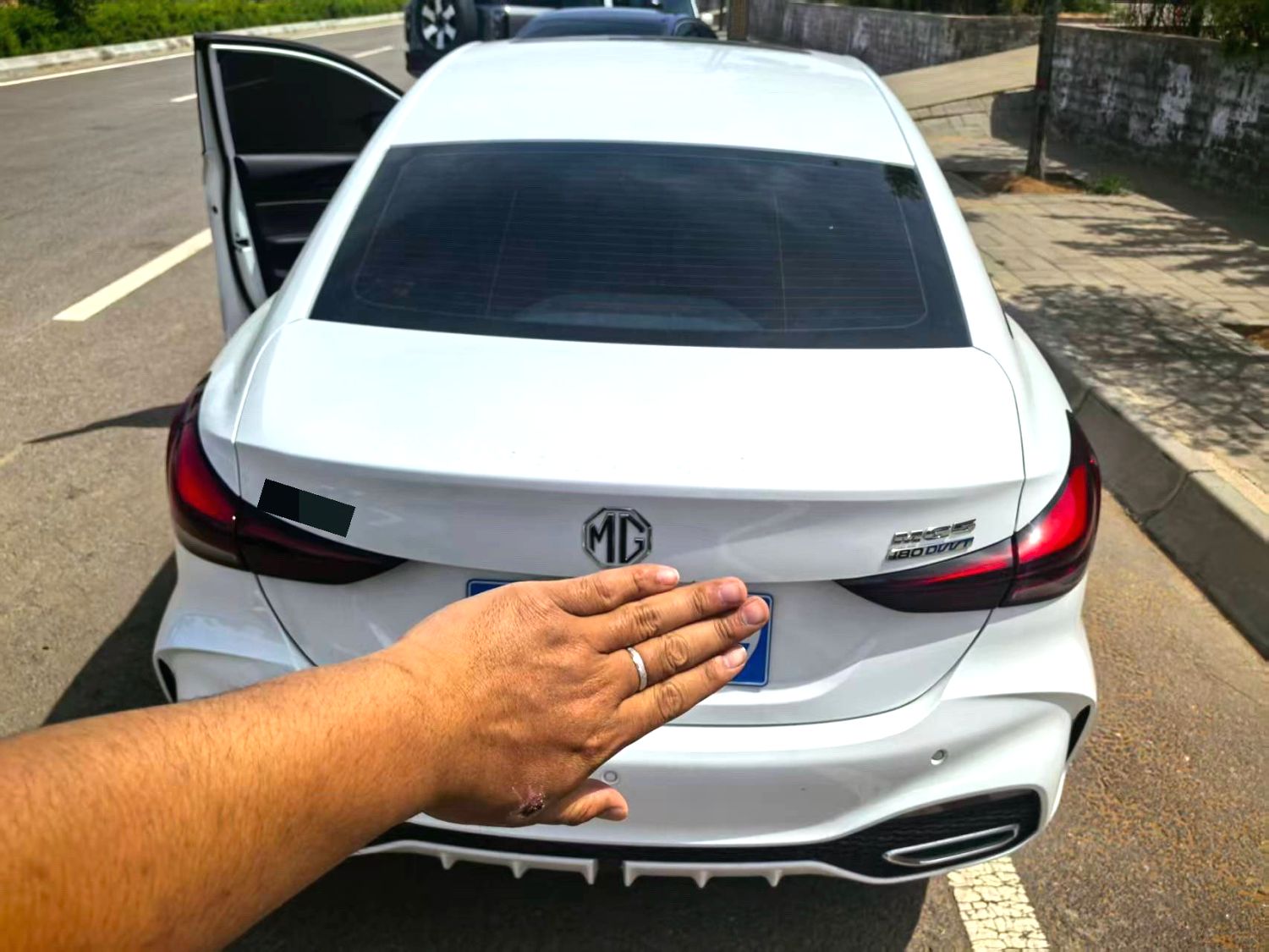 MY2025 2024 MG 2025 MG5 1.5 CVT Global Luxury Edition Chinese Car