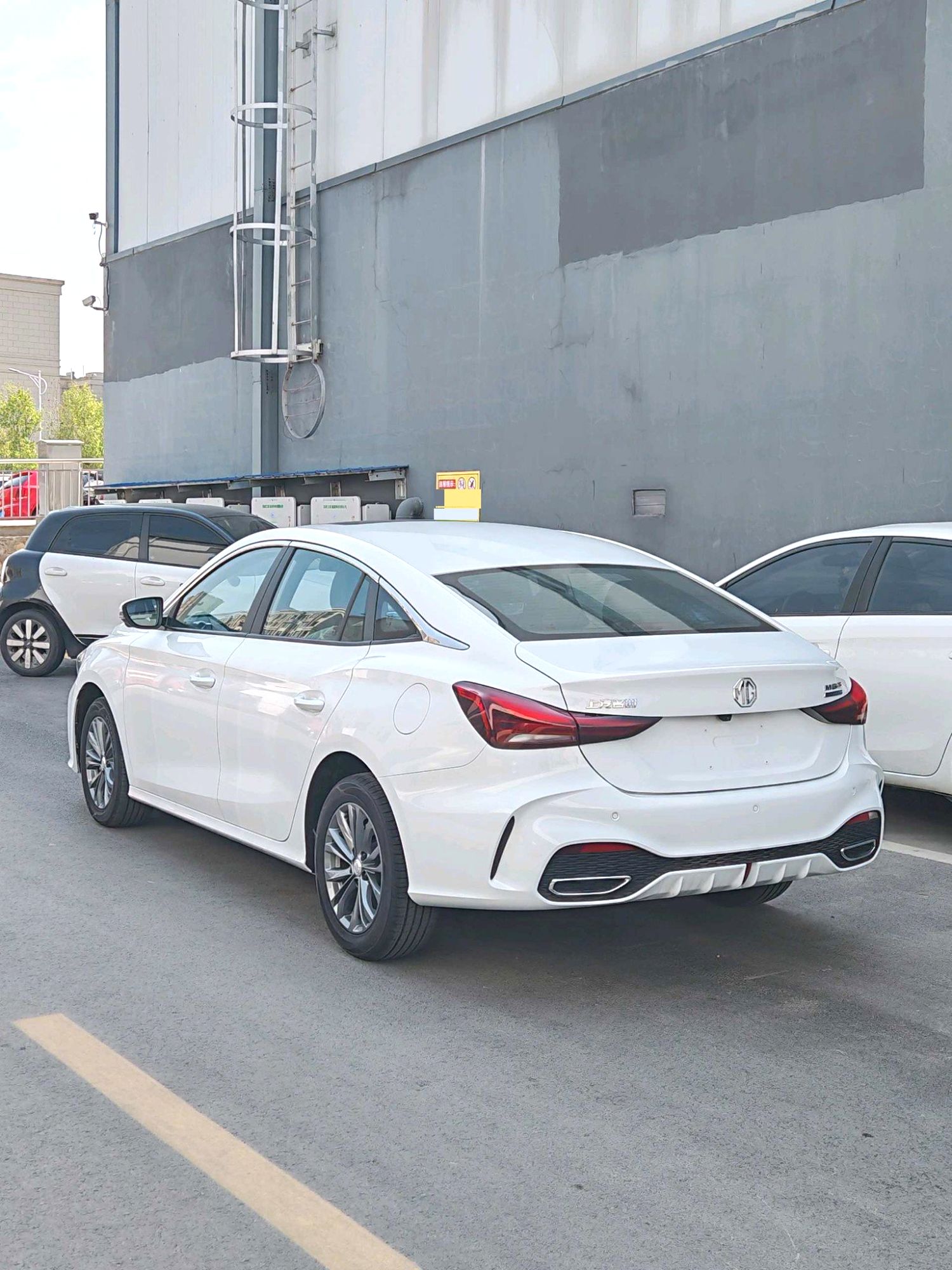 MY2025 2026 MG5 1.5 CVT MG Chinese Car Global Luxury Edition