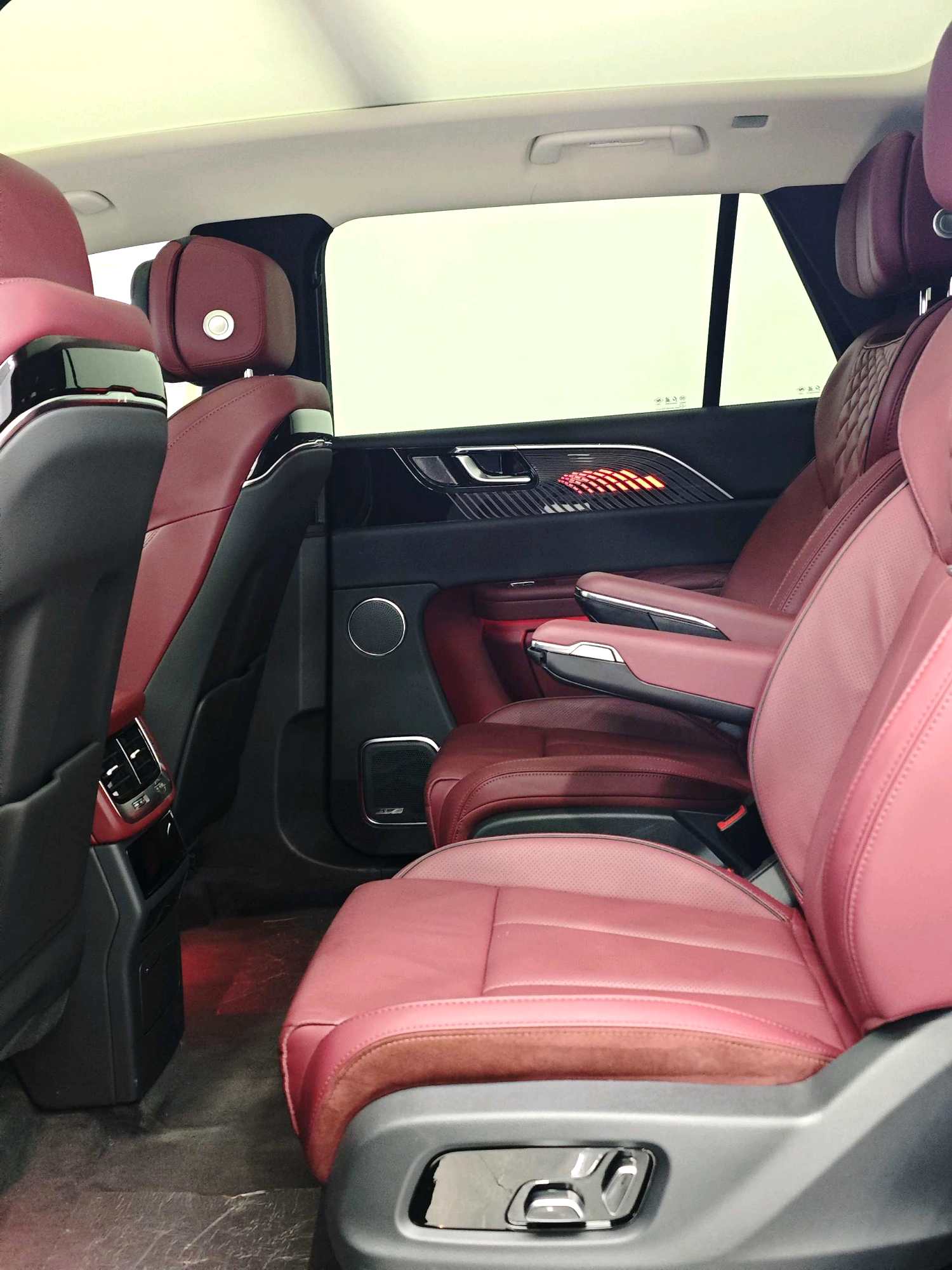 MY2025 Hongqi E-HS9 2023 6 Seater Flagway Edition Chinese Car