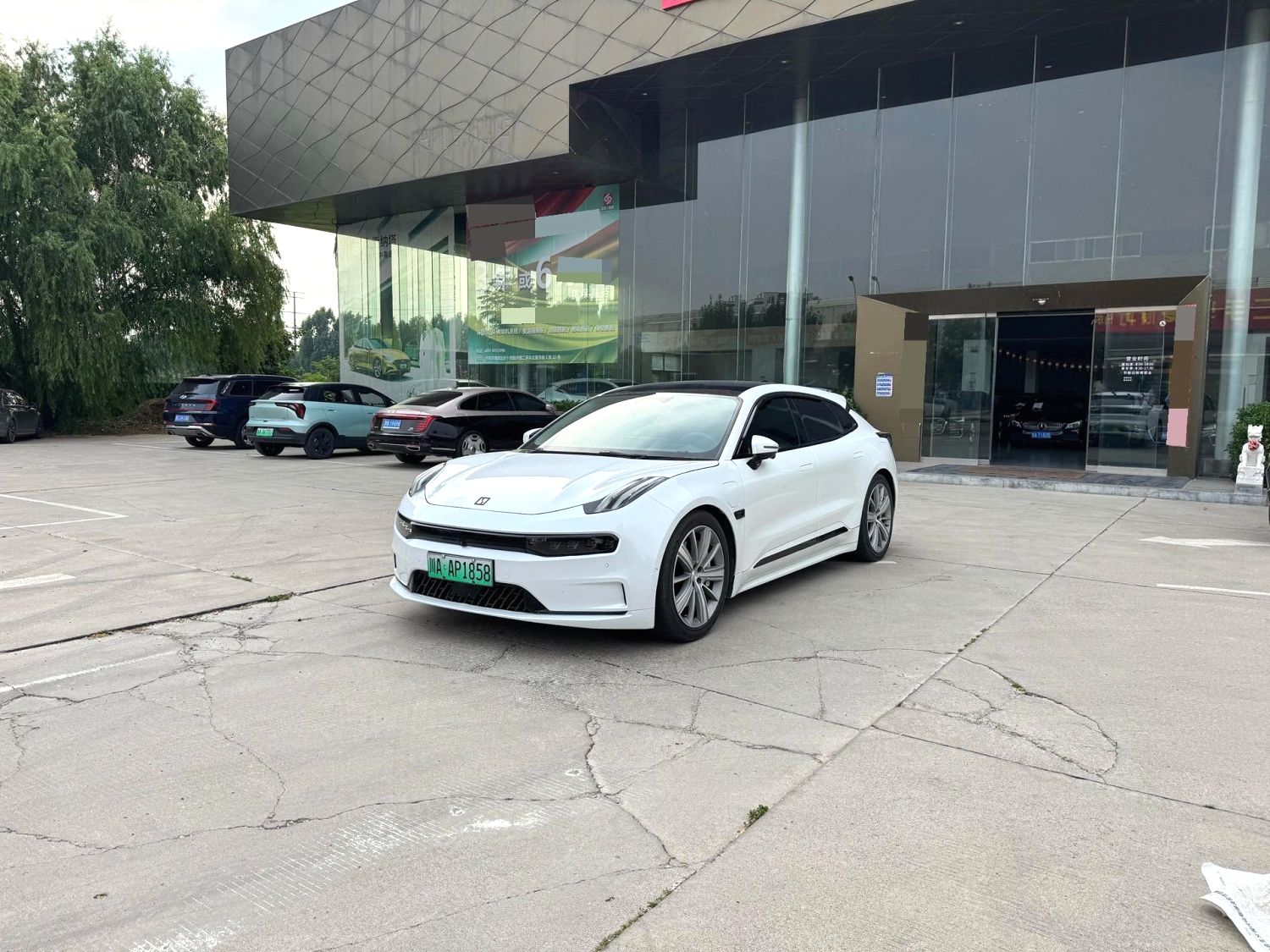 MY2025 2023 Zeekr 001 Ultra-Long Range Dual-Motor YOU Version Chinese Car