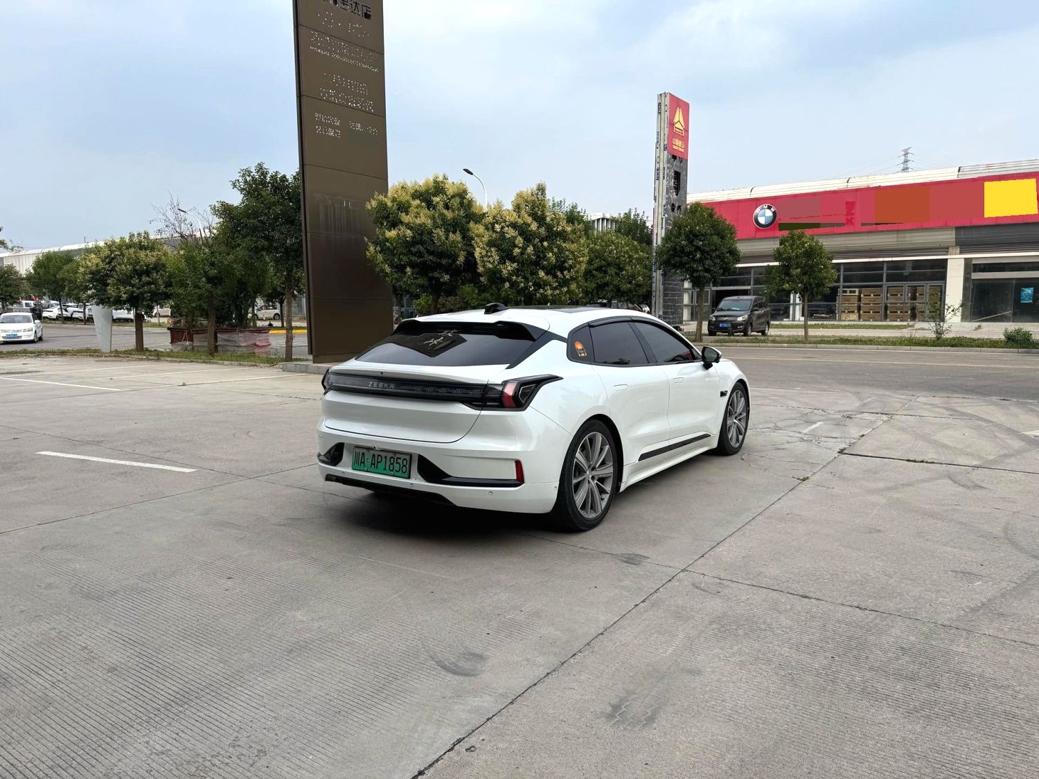 MY2025 2023 Zeekr 001 Ultra-Long Range Dual-Motor YOU Version Chinese Car
