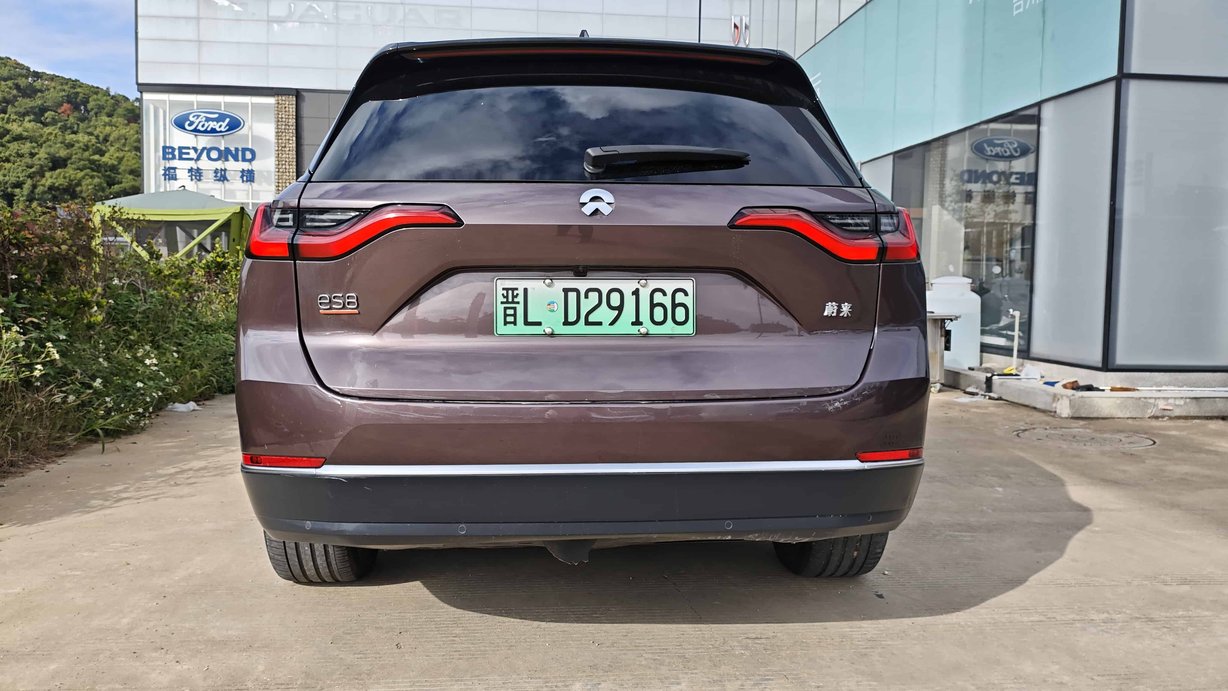 MY2025 NIO ES8 China 2021 Premium SUV