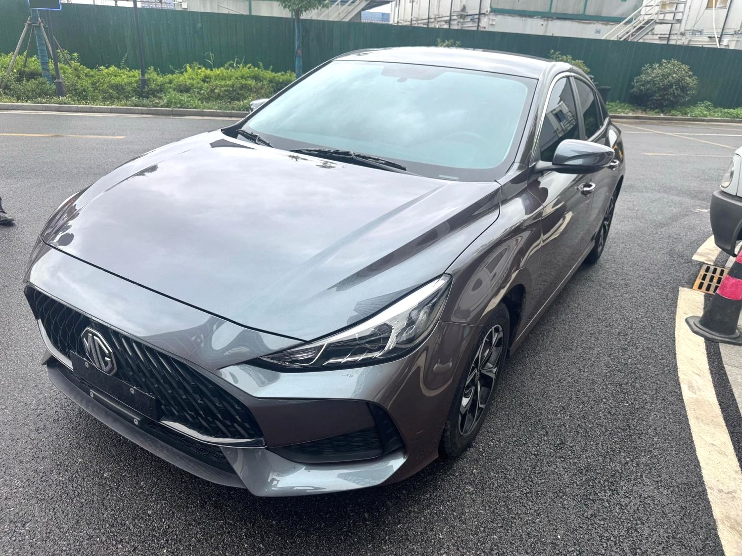 MY2025 2024 MG Chinese Car MG5 1.5 CVT 180 DVVT Global First Edition