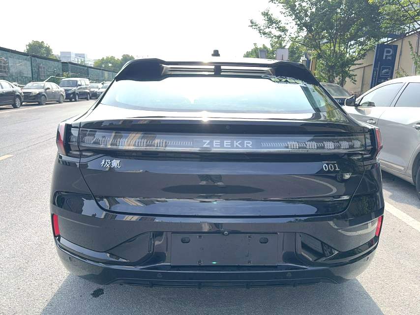 MY2025 2023 Zeekr 001 WE Version 86 kWh Chinese Car