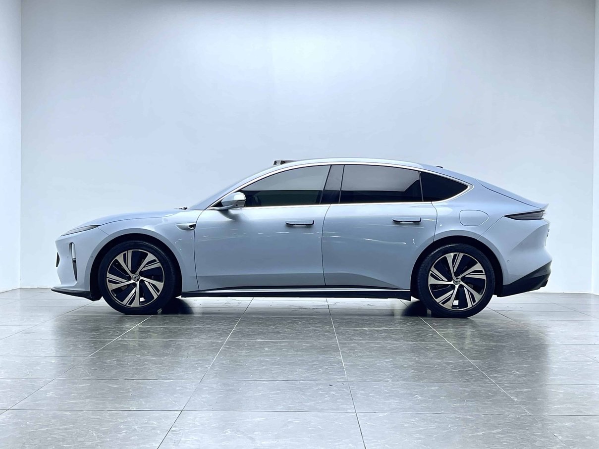 MY2025 NIO ET5 China 2023 Premium EV