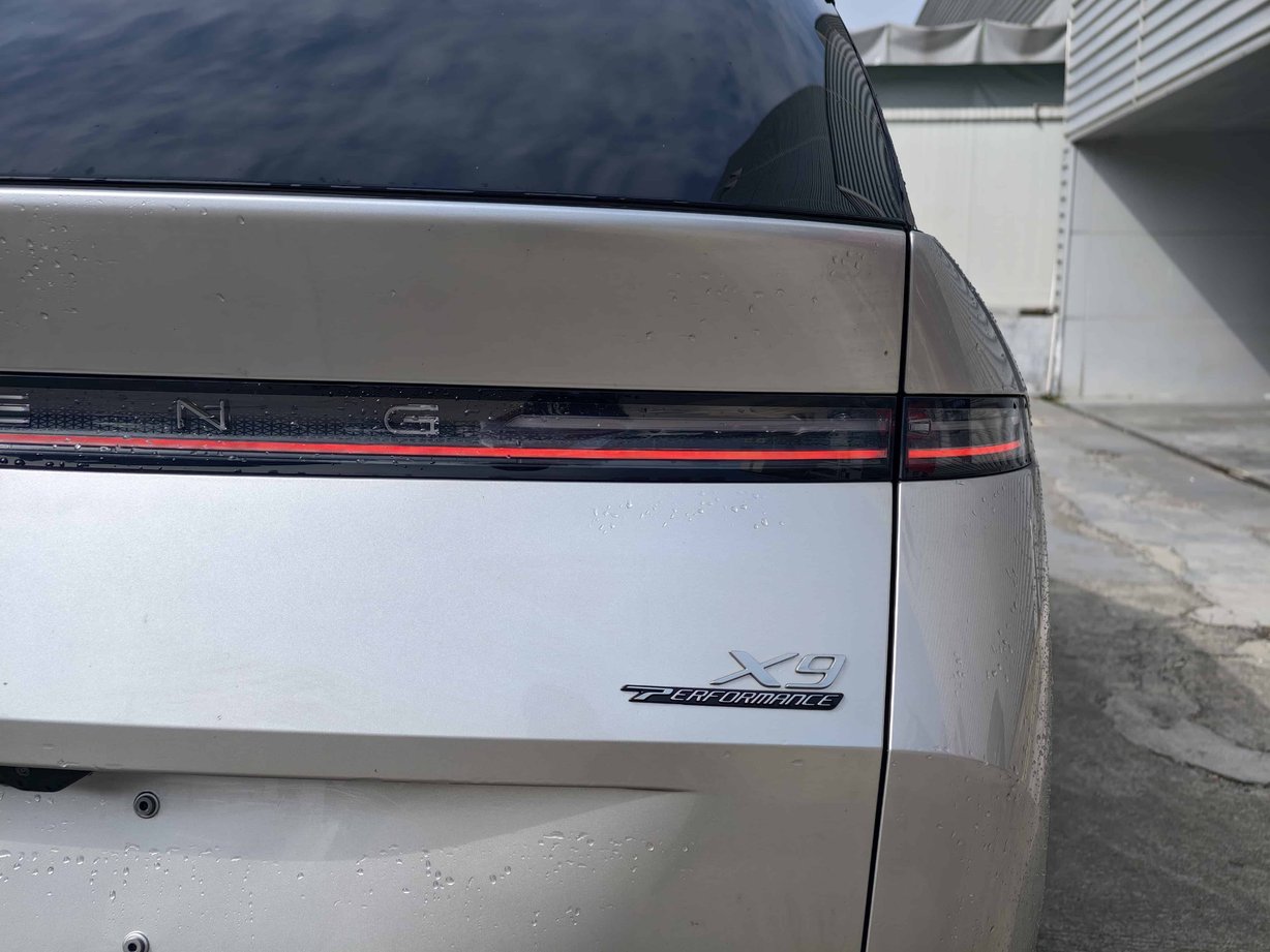 MY2025 XPeng X9 China 2024 Electric MPV